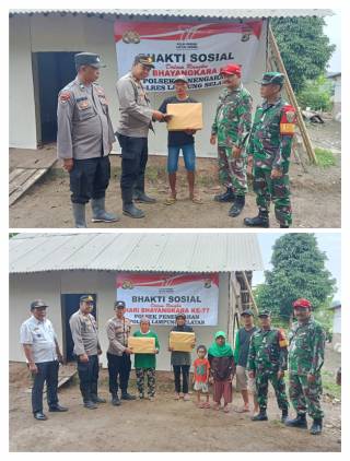CuplikCom-Polsek-Penengahan-Bersama-Koramil-421-03Pnh-Bagikan-Sembako-Kepada-Warga-Kurang-Mampu -15062023190016-IMG_20230615_185923.jpg